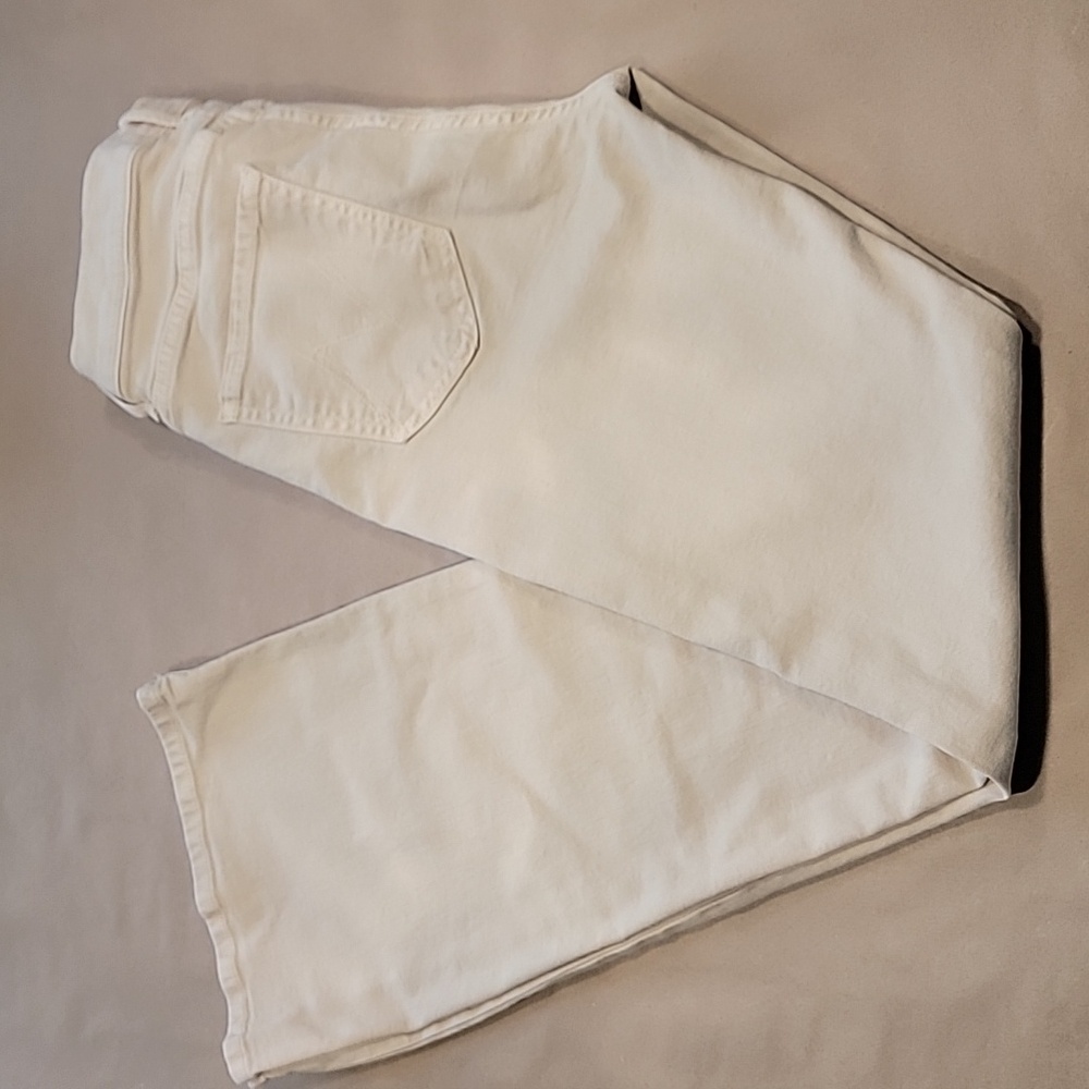 Mother Size 28 Marzipan Color Chalk It Up Weekender Flared Stretch Jeans